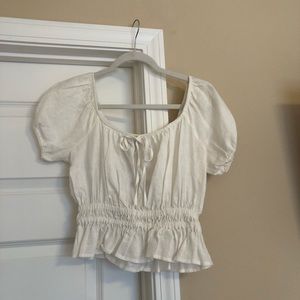 White linen like crop top